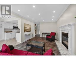 Eating area - 137 Hunterswood Crescent, Ottawa, ON K1G5W1 Photo 14