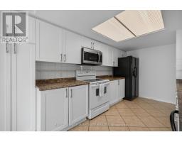 137 Hunterswood Crescent, Ottawa, ON K1G5W1 Photo 23