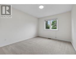 137 Hunterswood Crescent, Ottawa, ON K1G5W1 Photo 34