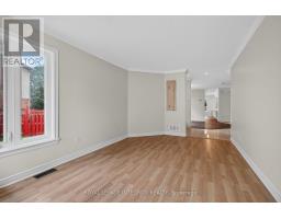 Laundry room - 137 Hunterswood Crescent, Ottawa, ON K1G5W1 Photo 7