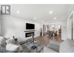 5 Anson Avenue, Toronto, ON M1M1X2 Photo 8