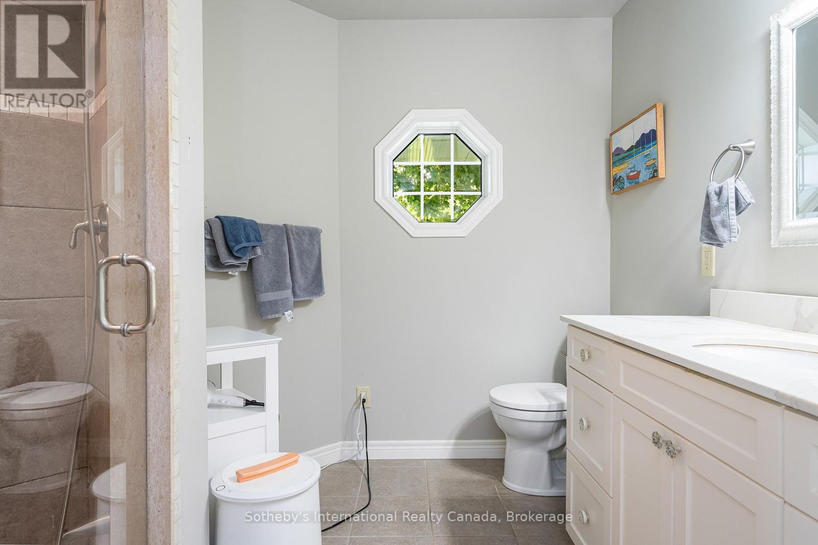 640 MOUNTAIN ROAD - Image 25