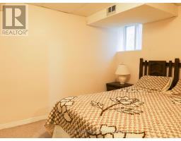 1 Bed 1bath Basement - 77 Rushingbrook Drive, Richmond Hill, ON L4S1X4 Photo 11