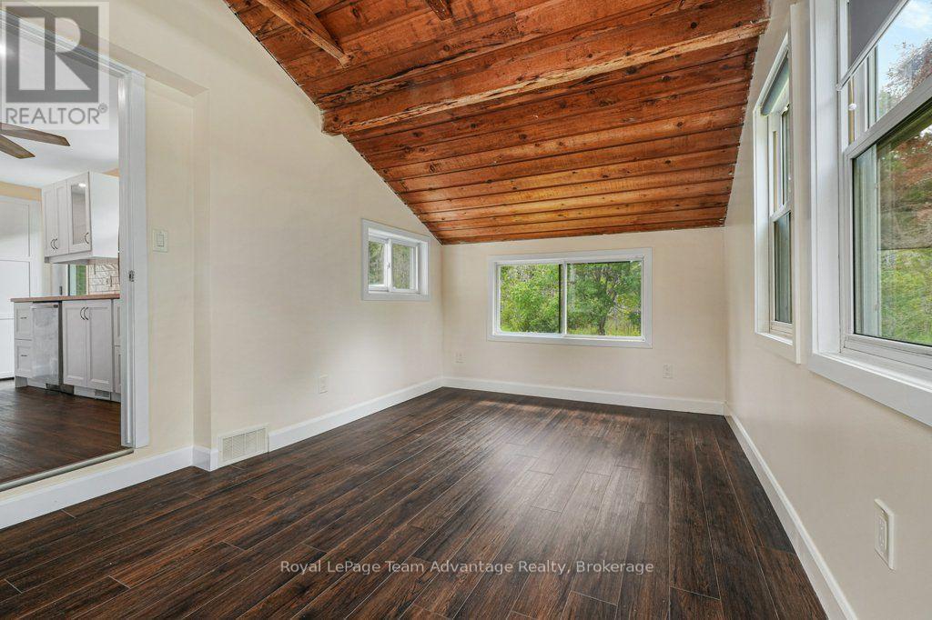 138 559 HIGHWAY - 18