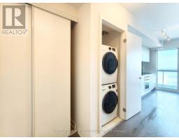 2610 - 2 Sonic Way, Toronto, ON M3C0P2 Photo 9