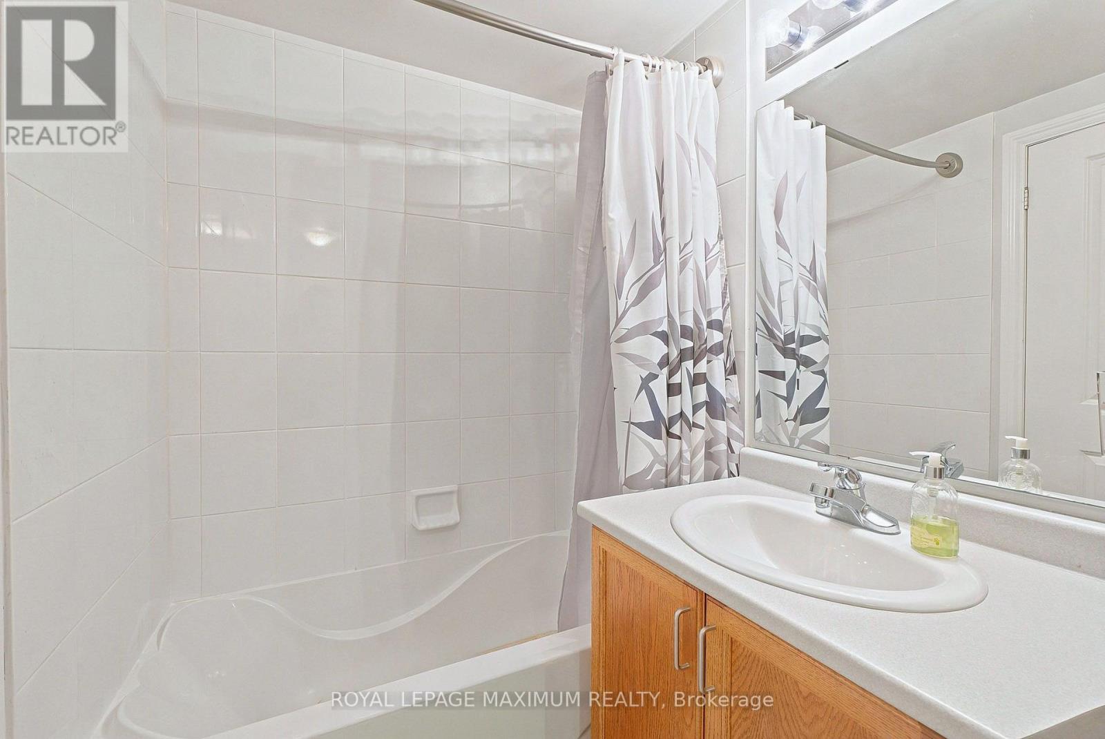 #402 7730 KIPLING AVENUE - Image 20