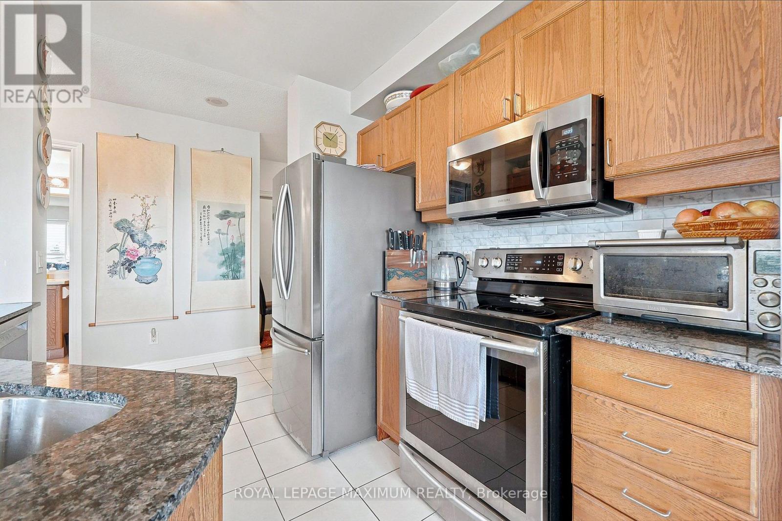 #402 7730 KIPLING AVENUE - Image 10