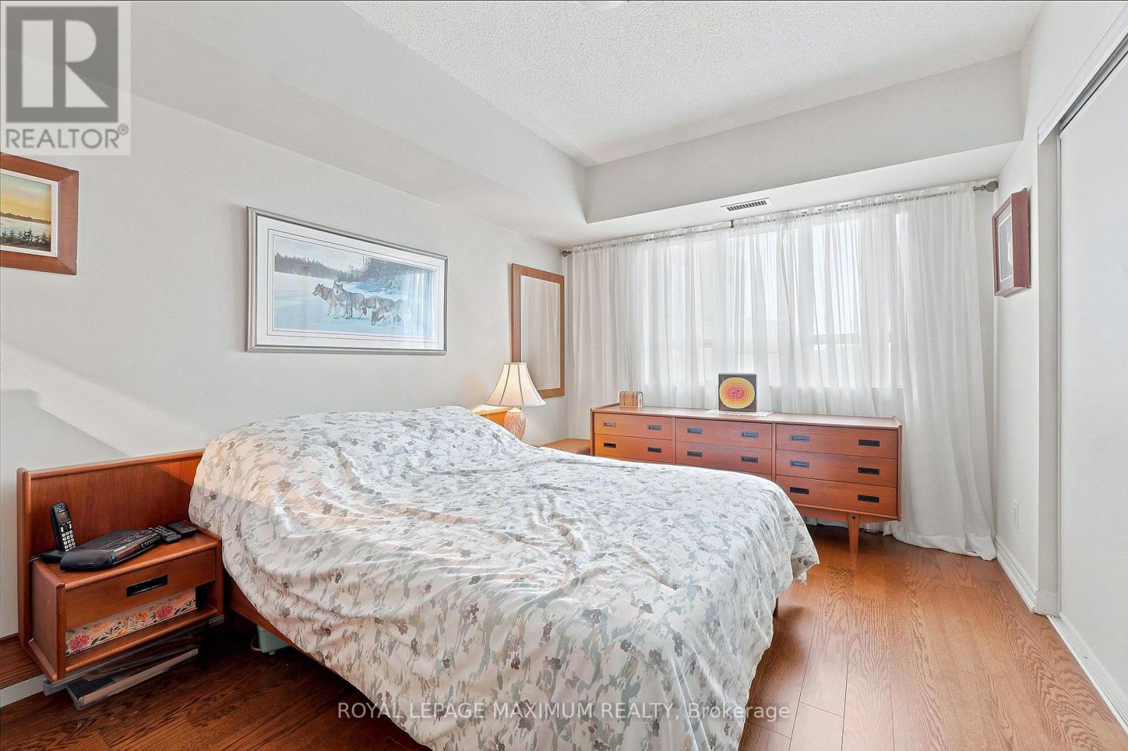 #402 7730 KIPLING AVENUE - Image 21