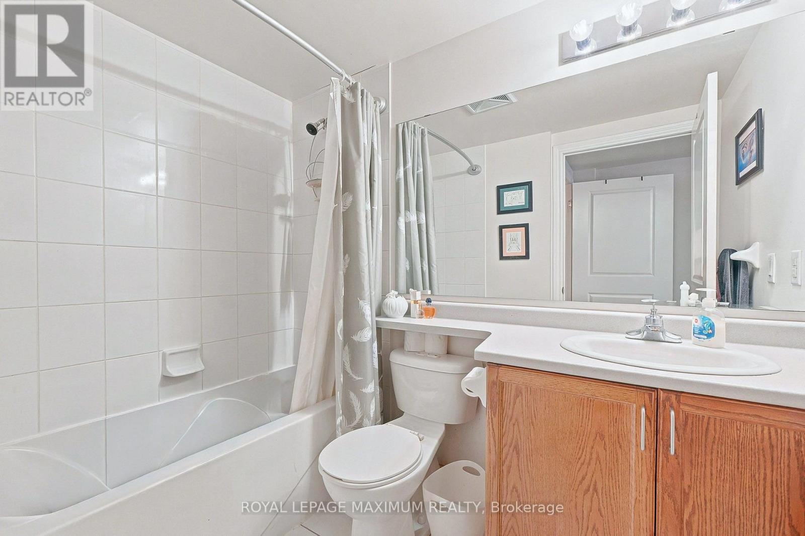 #402 7730 KIPLING AVENUE - 23
