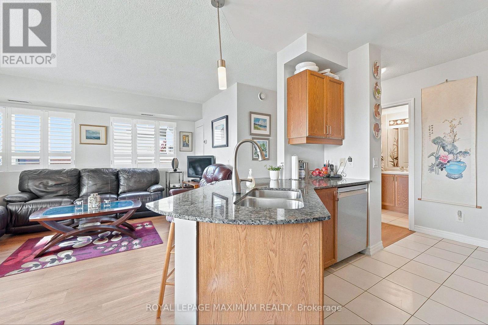 #402 7730 KIPLING AVENUE - Image 9