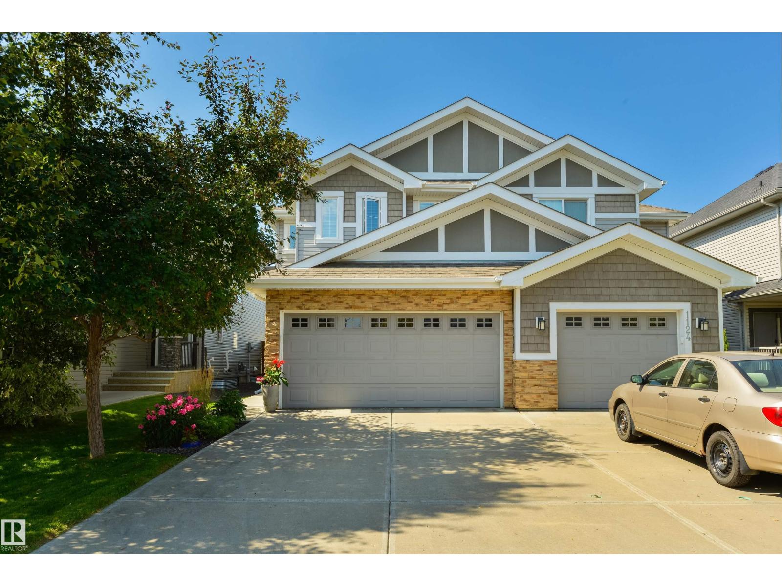 1126 162 ST SW, Glenridding Heights, Edmonton photo 1