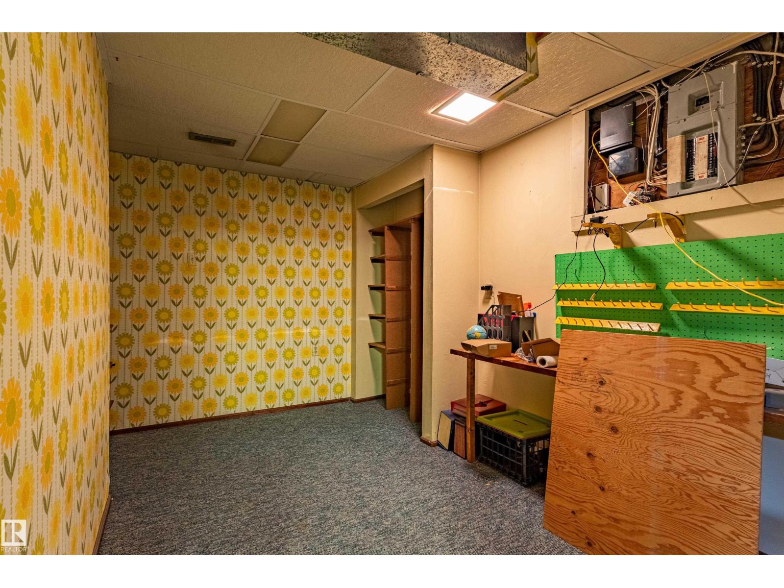 8743 179 ST NW - 32