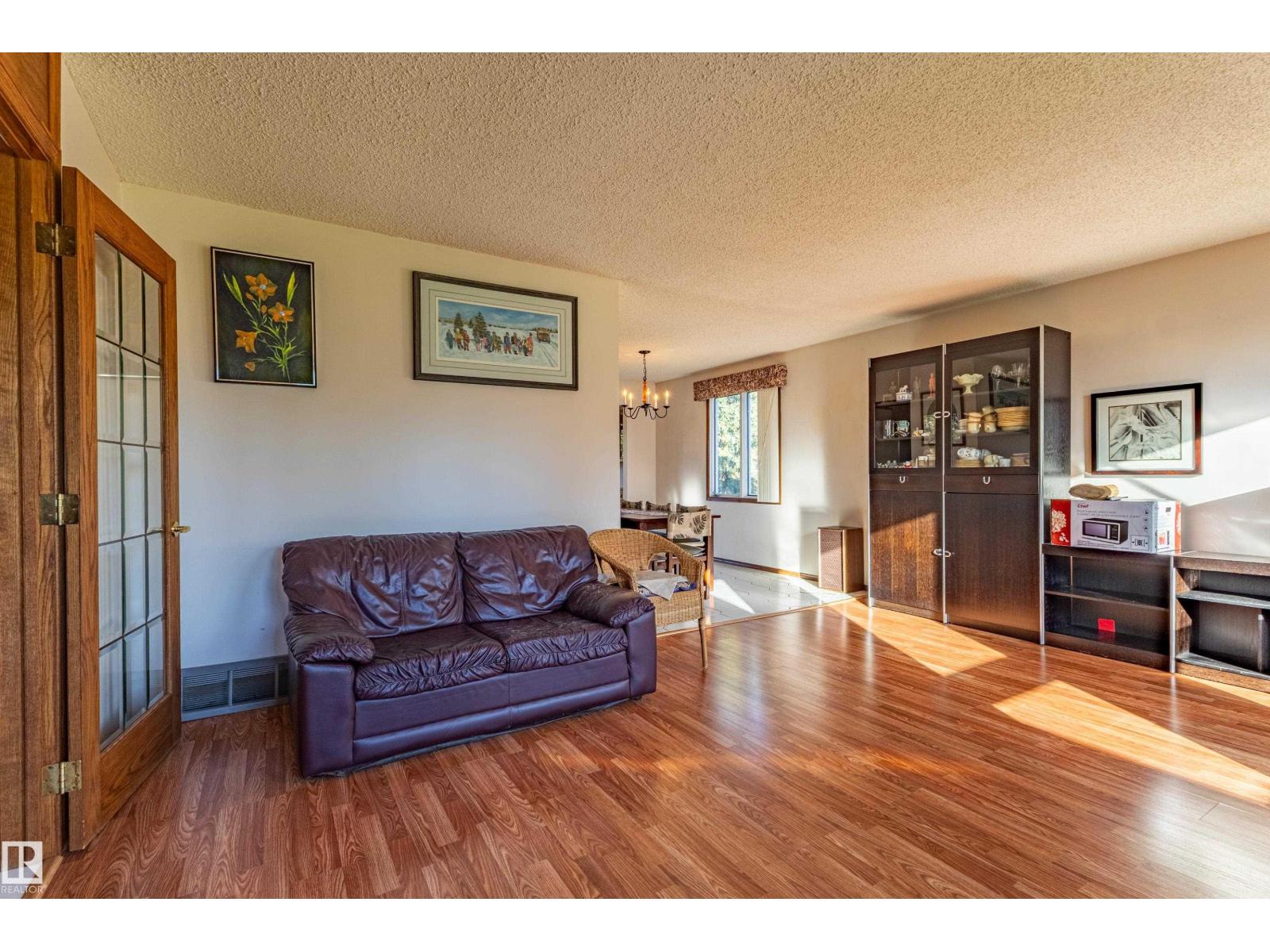 8743 179 ST NW, Belmead, Edmonton photo 4