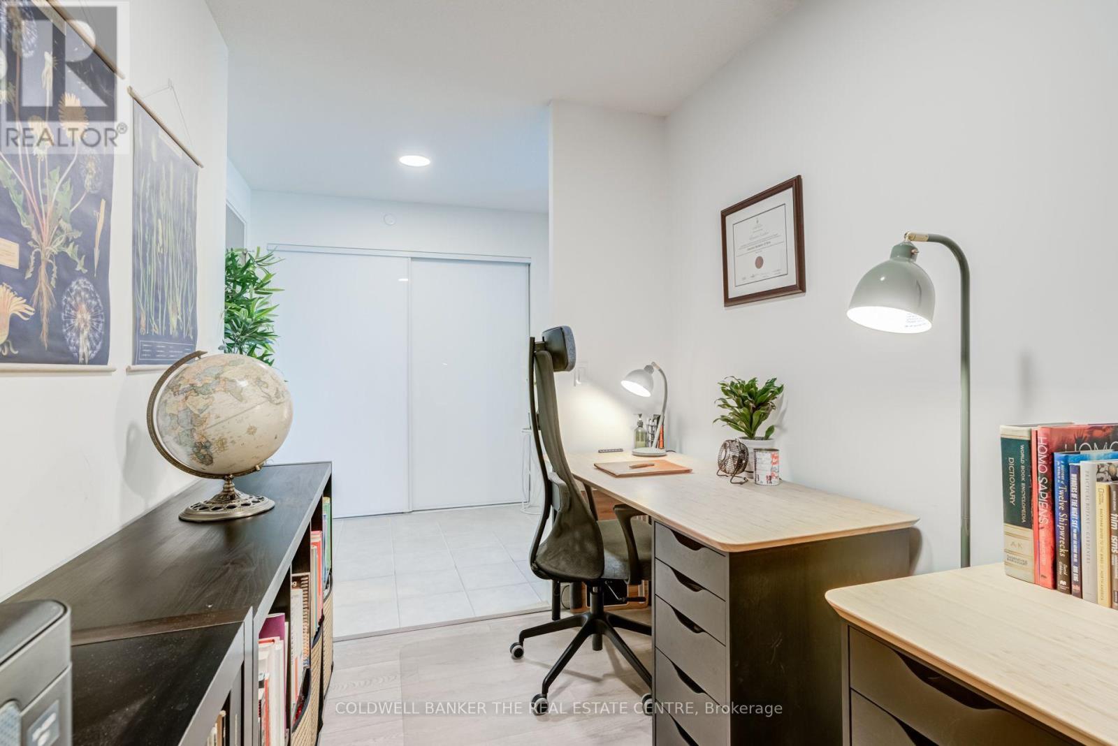 #412 10 WILBY CRESCENT - 28