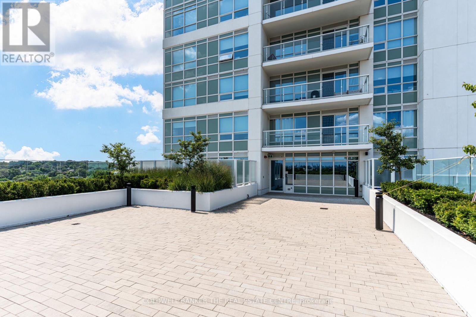 #412 10 WILBY CRESCENT - Image 44