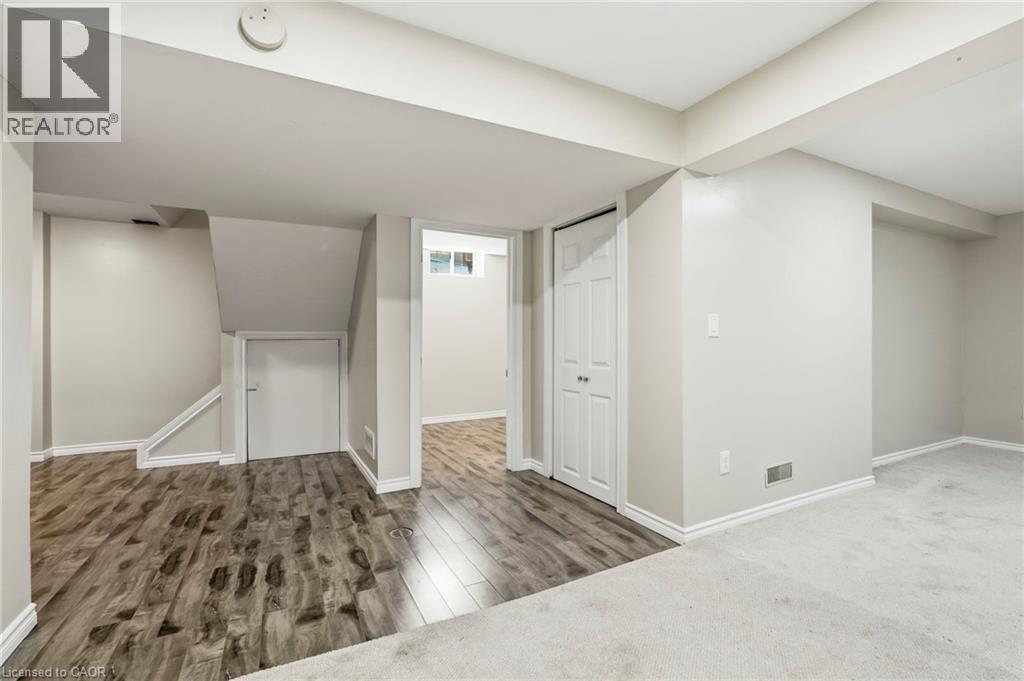 18 Sable Drive — photo 31