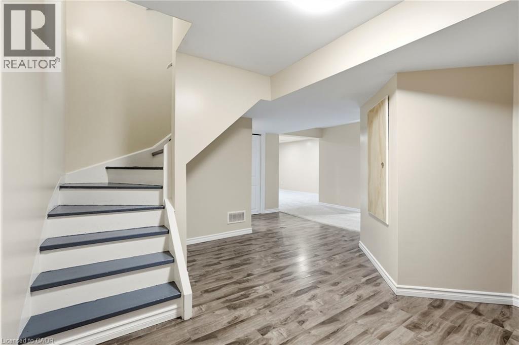 18 Sable Drive — photo 30