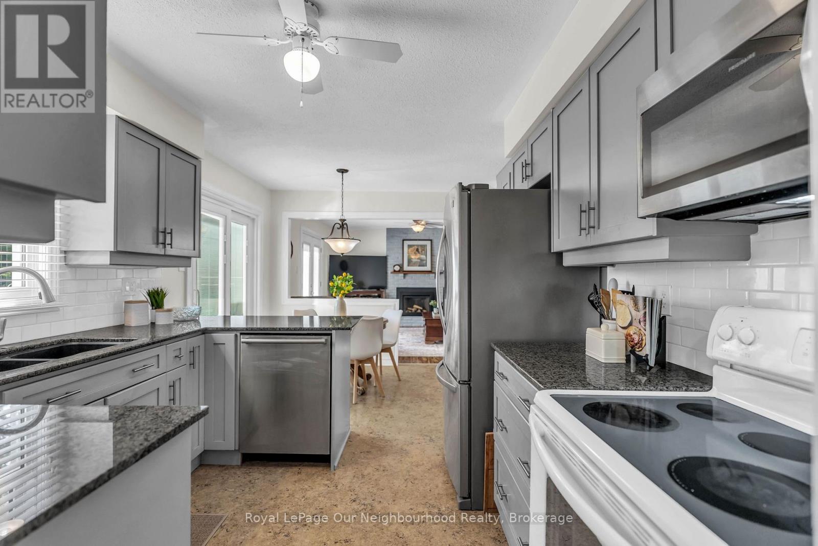 67 BARTLETT CRESCENT - Image 13