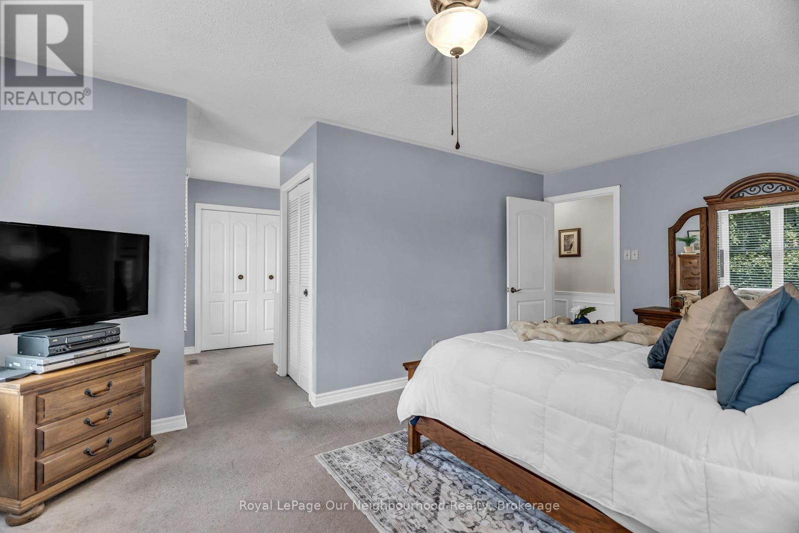 67 BARTLETT CRESCENT - 27