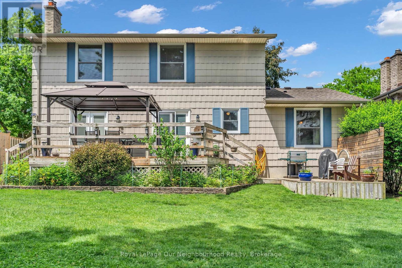 67 BARTLETT CRESCENT - Image 45