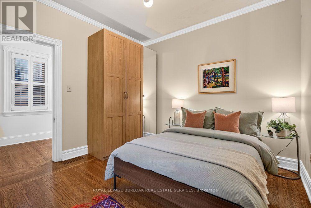 16 BRUCE STREET - 27