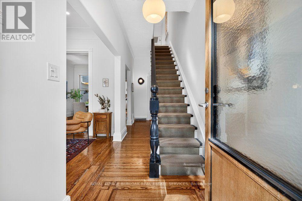 16 BRUCE STREET - 4