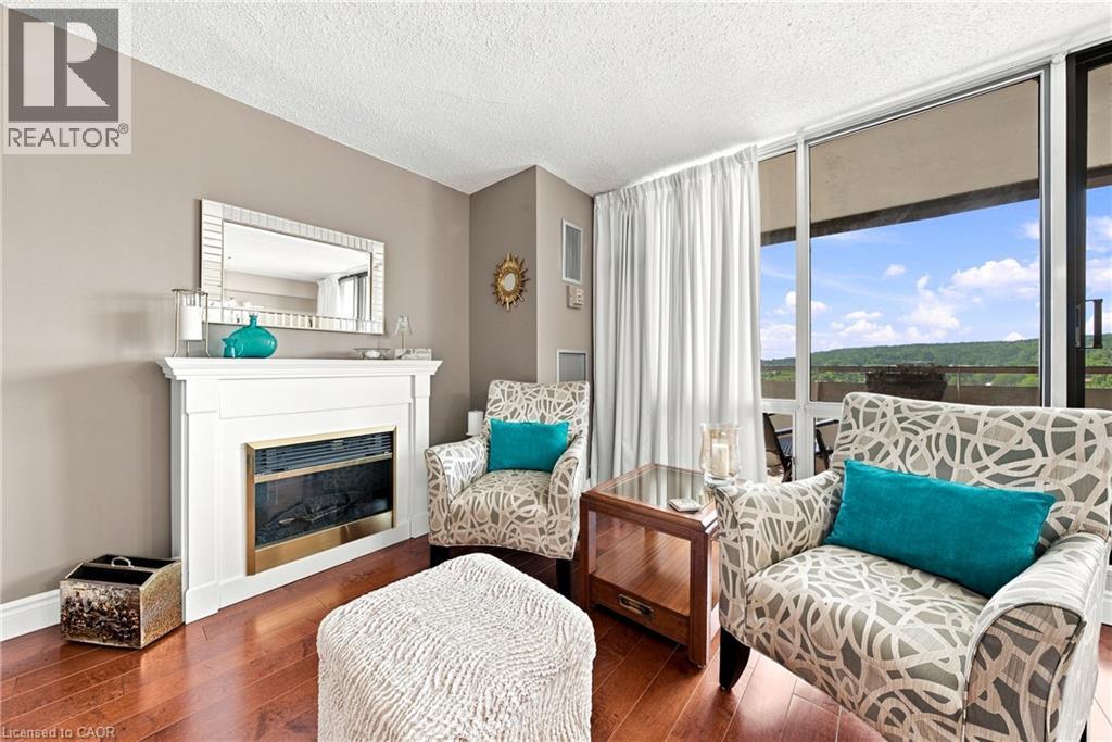 #1507 2055 UPPER MIDDLE Road - Image 5