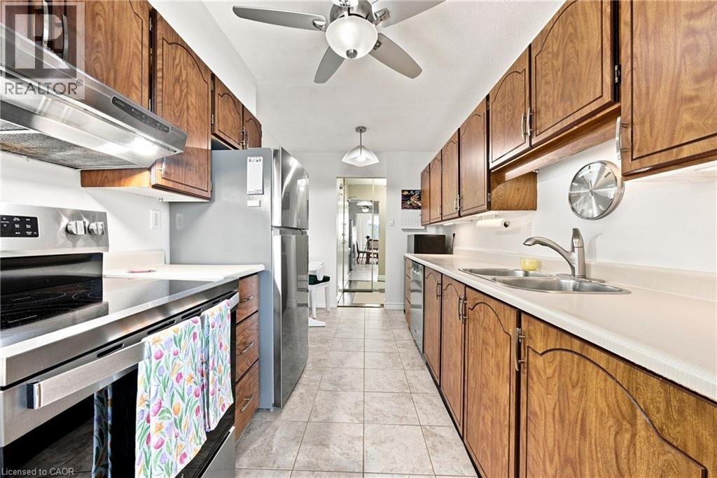#1507 2055 UPPER MIDDLE Road - Image 7