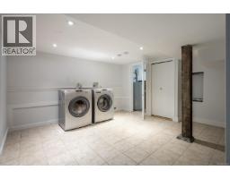 733 Fitzwilliam St, Nanaimo, BC V9R3B7 Photo 34