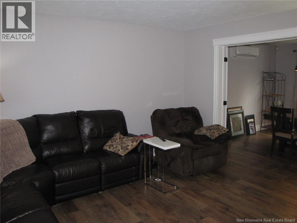 44 Greenhaven Drive - Image 13
