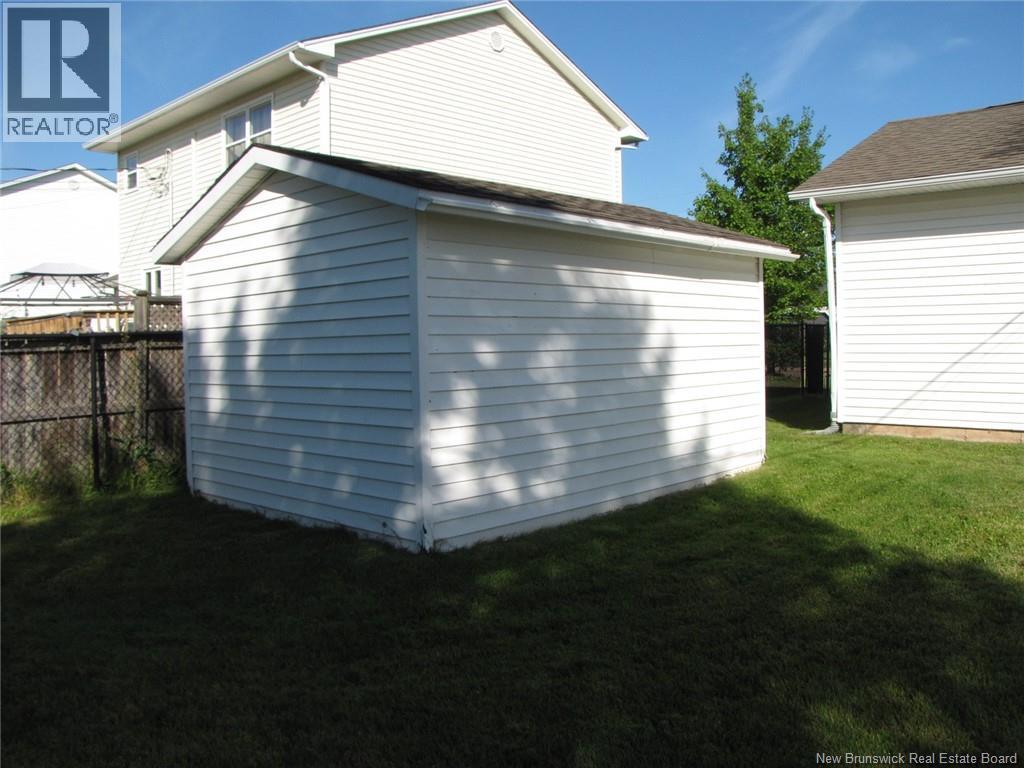 44 Greenhaven Drive - Image 6