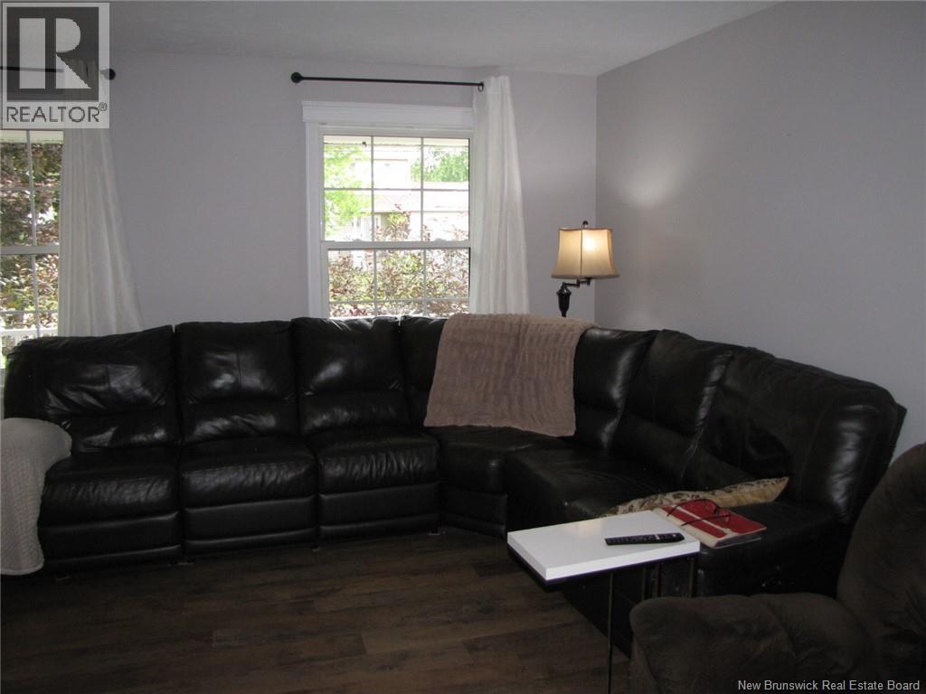 44 Greenhaven Drive - 14