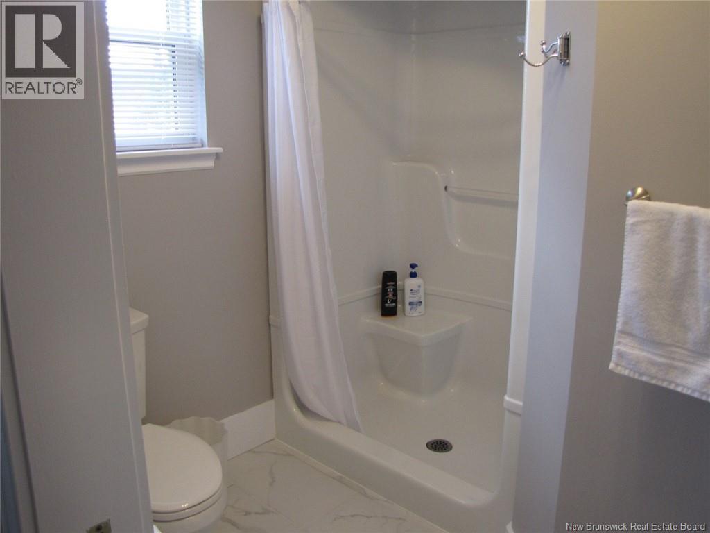 44 Greenhaven Drive - 23
