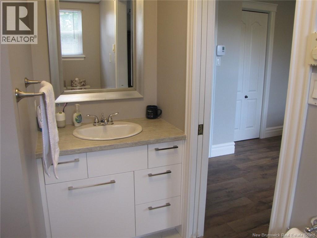 44 Greenhaven Drive - 24