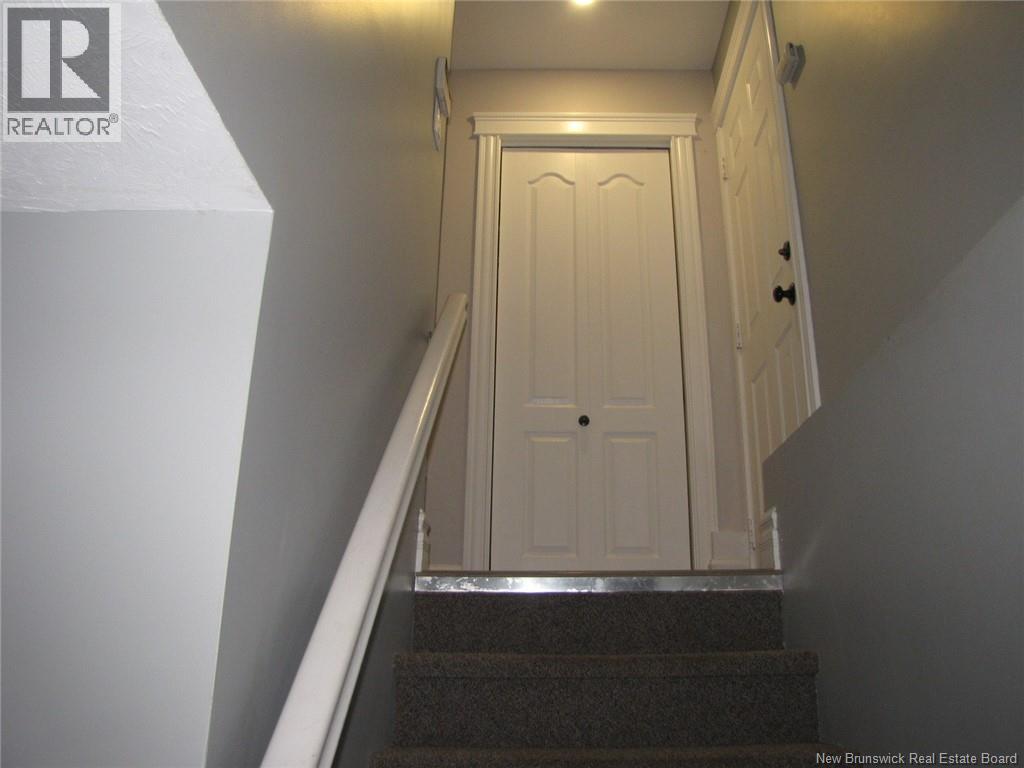 44 Greenhaven Drive - Image 32