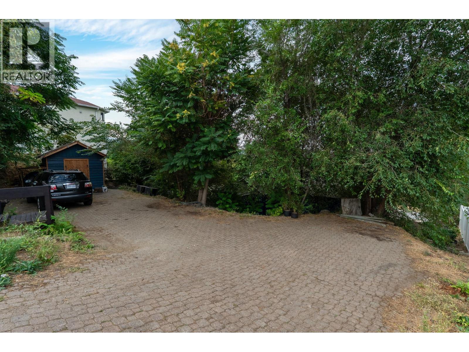  1350 Bentien Road, Kelowna