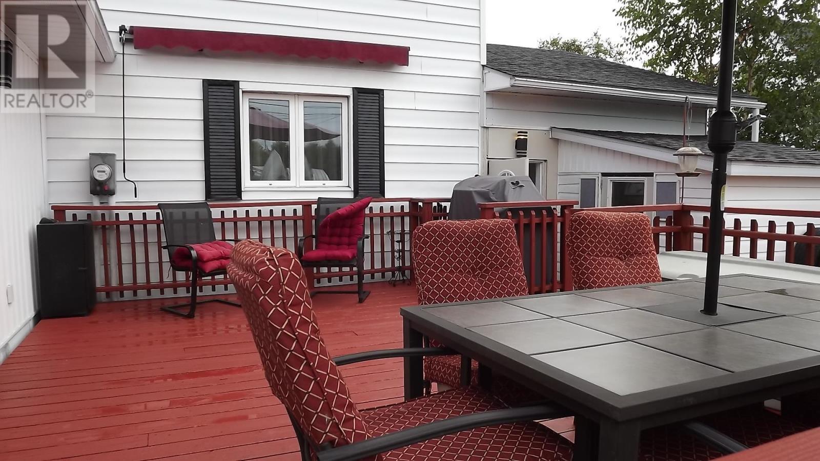 156 Hillside DR S - 31