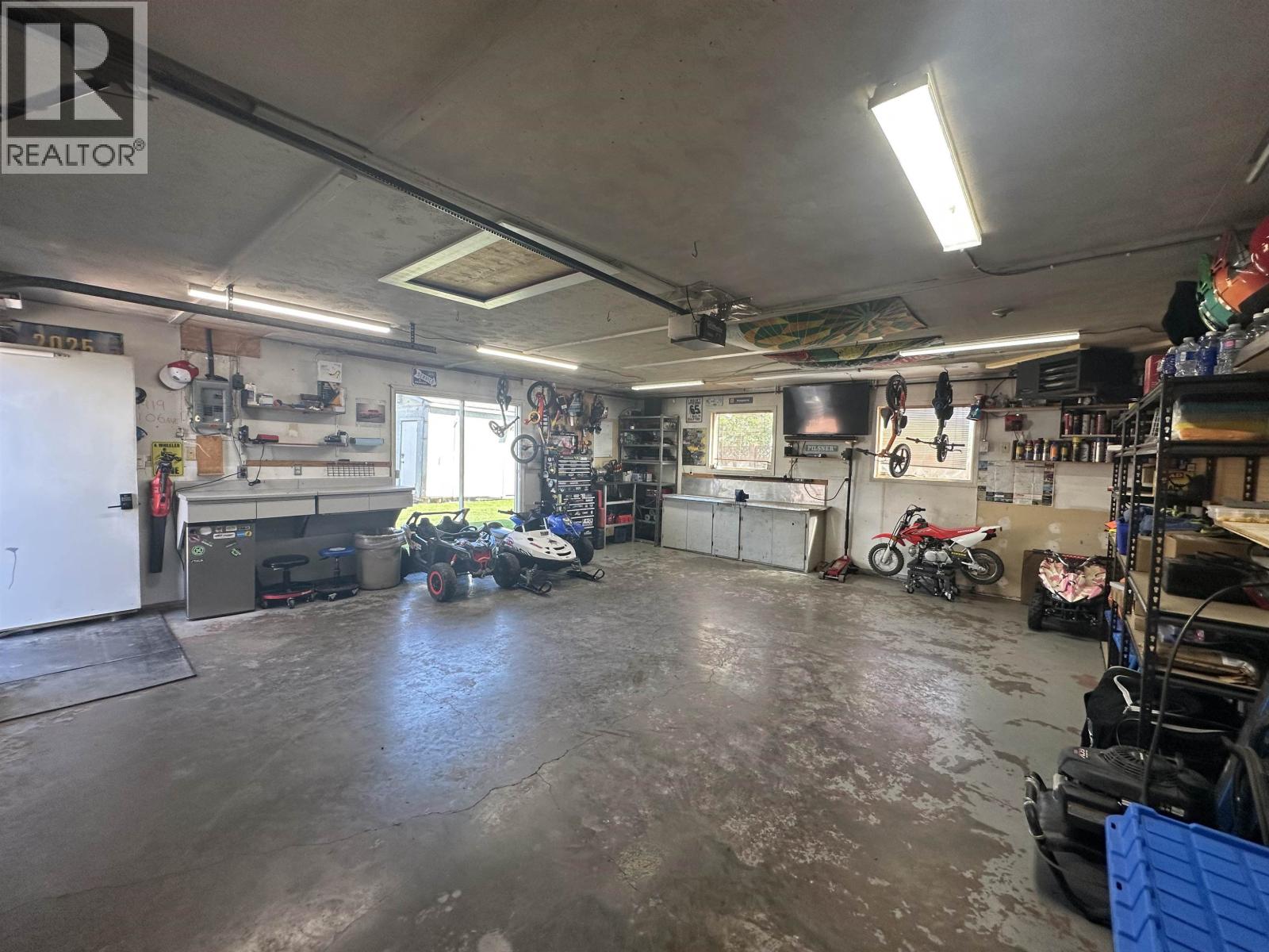 9419 106 AVENUE - 39
