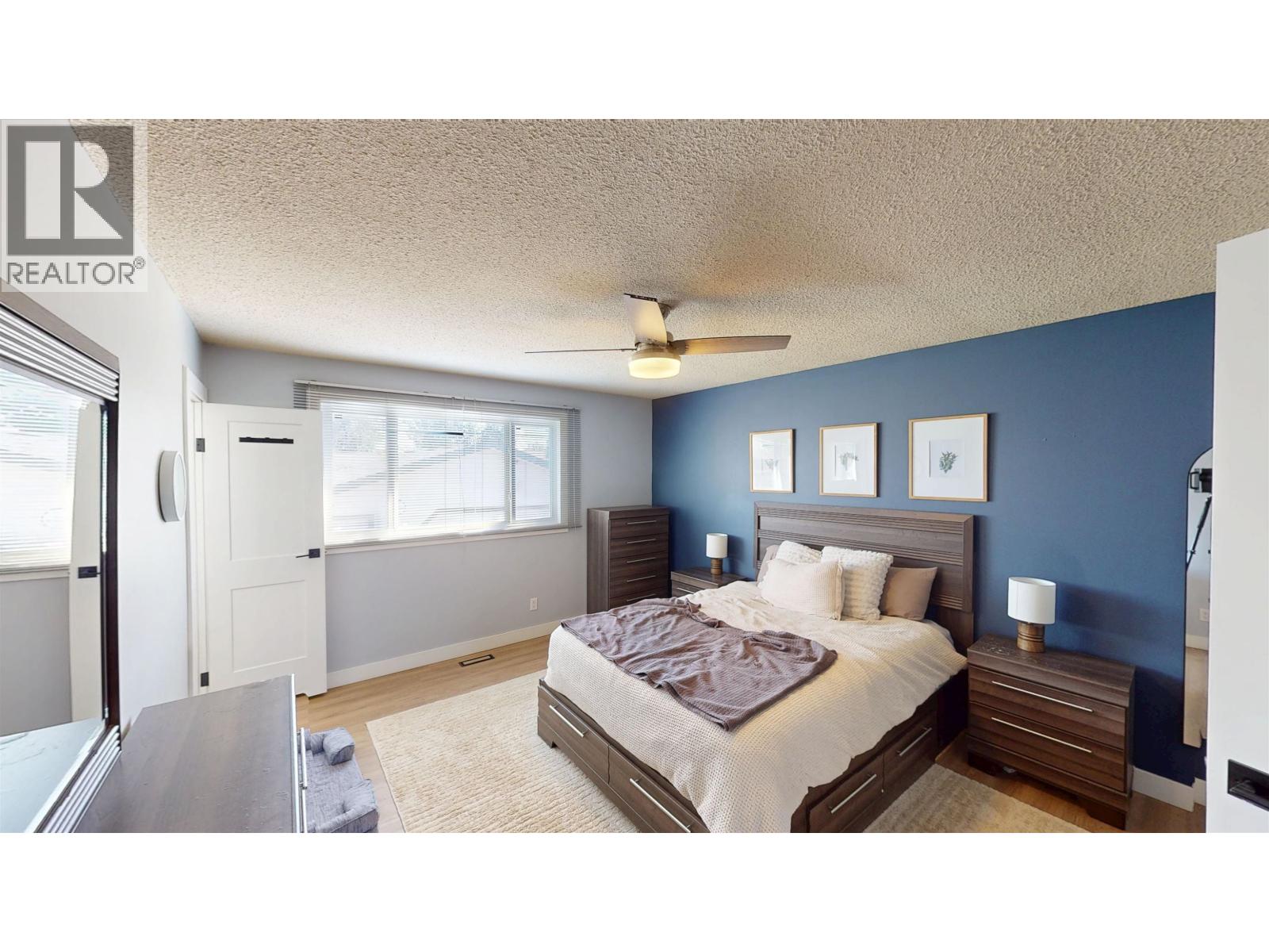 9419 106 AVENUE - 23
