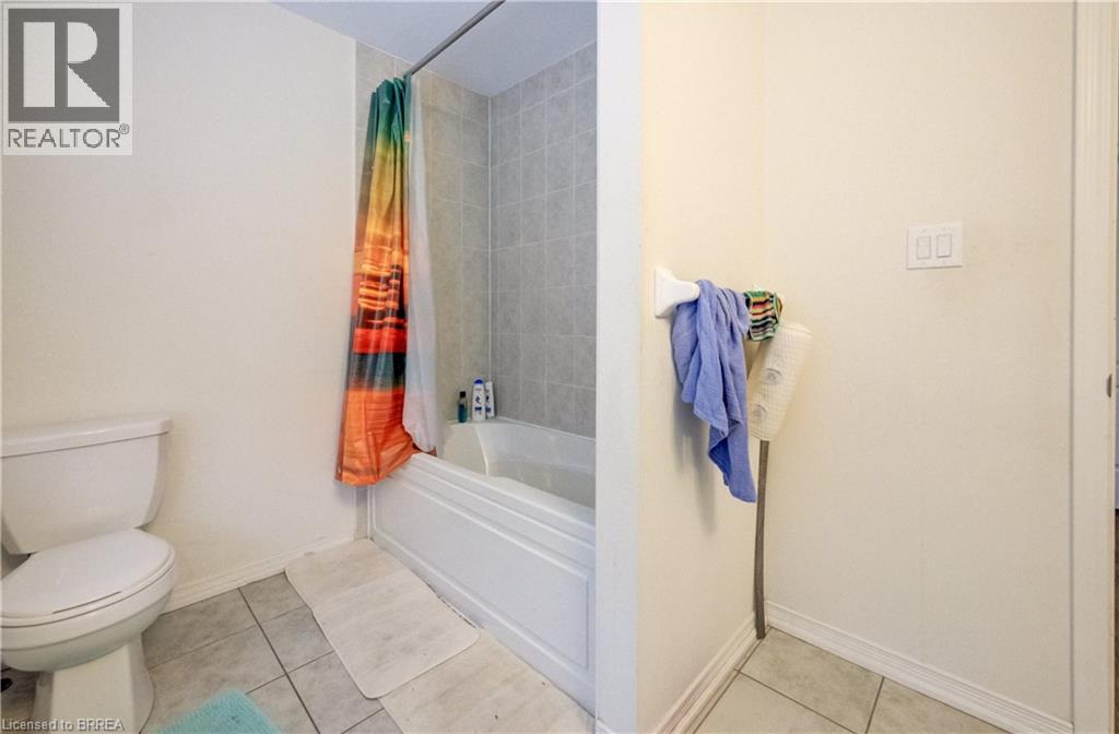 38 SINDEN Road - 20