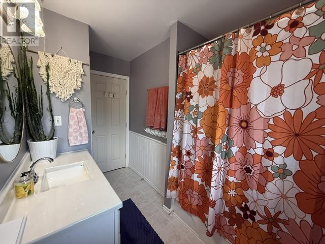 120 Minto Cres - Image 14