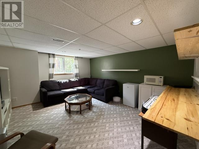 120 Minto Cres - Image 22