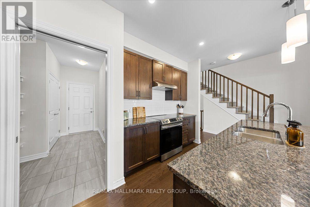 213 KINDERWOOD WAY - Image 15