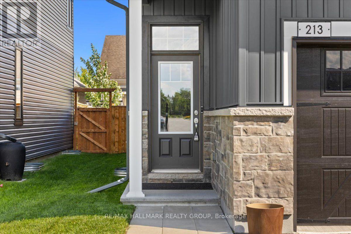 213 KINDERWOOD WAY - 2