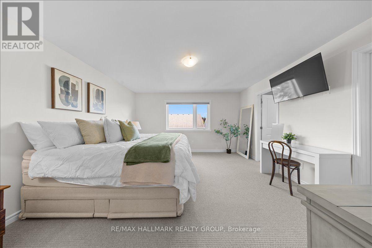 213 KINDERWOOD WAY - Image 28