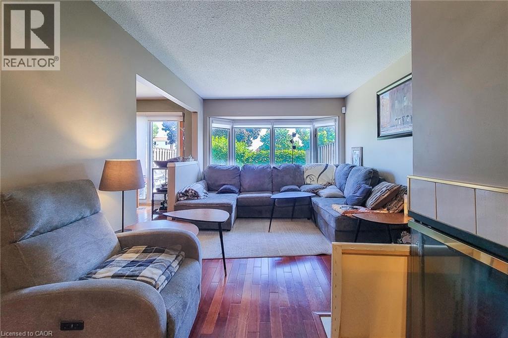 #50 502 BARTON Street - Image 11