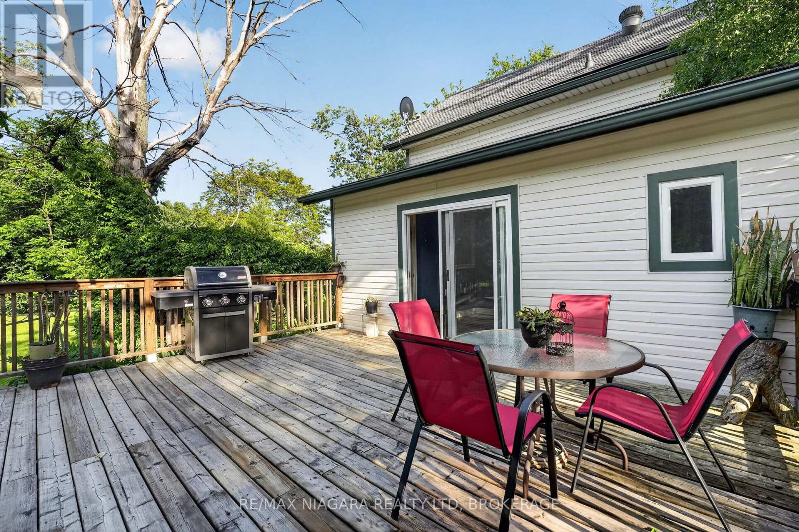 3776 BERTIE STREET - 36