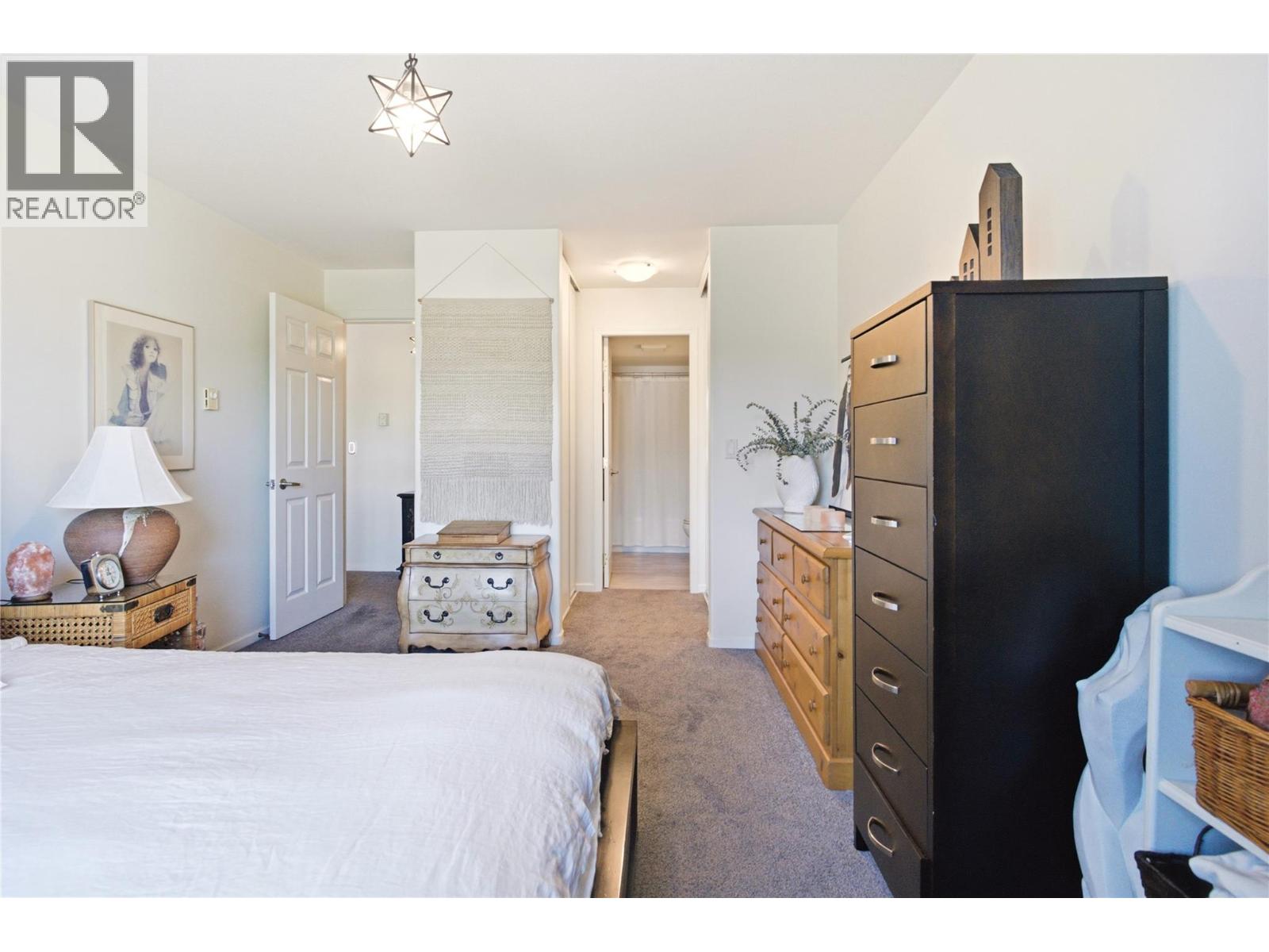 940 Glenwood Avenue Unit# 212, Kelowna