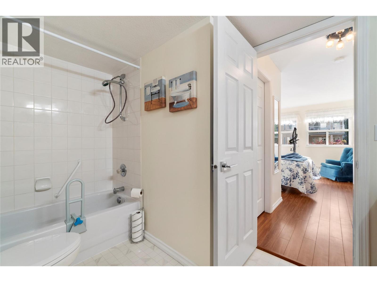 250 5 Street SE Unit# 107, Salmon Arm