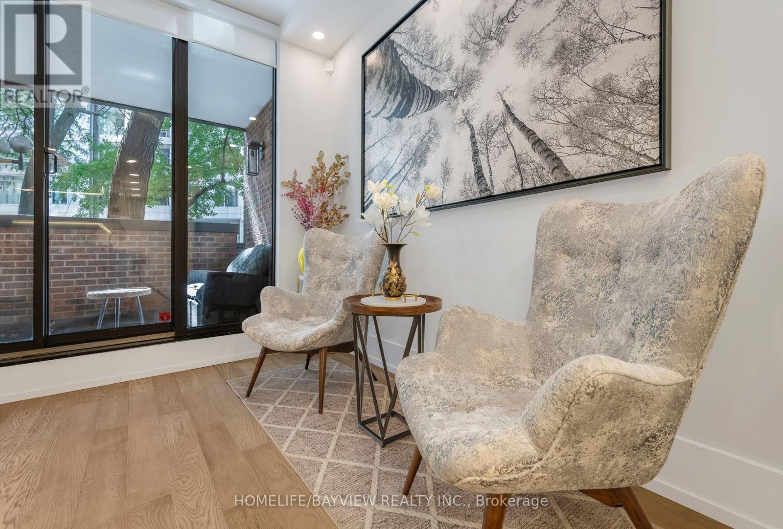 #108 15 MCMURRICH STREET - 19